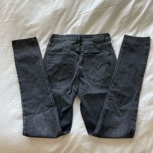 LEVI'S FADED BLACK SKINNY JEANS